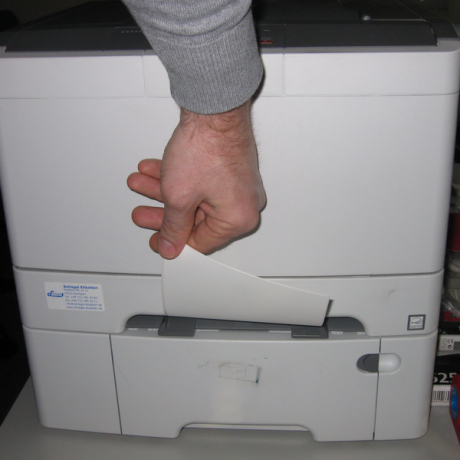 Das Anlagenetikett A7 kann in einem Laserdrucker einfach selbst bedruckt werden