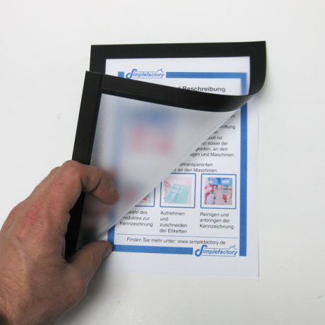 Dokumentenhalter A5 Mag kann mit Aushängen und Formblättern im A5-Format bestückt werden