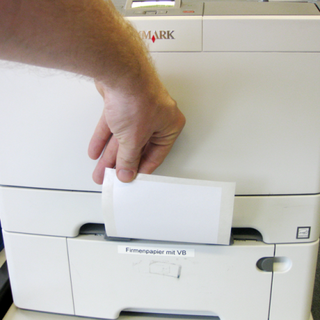 Die Etikettenkarten des IH-Routenpunkt LamM können einfach mit einem Laserdrucker bedruckt werden