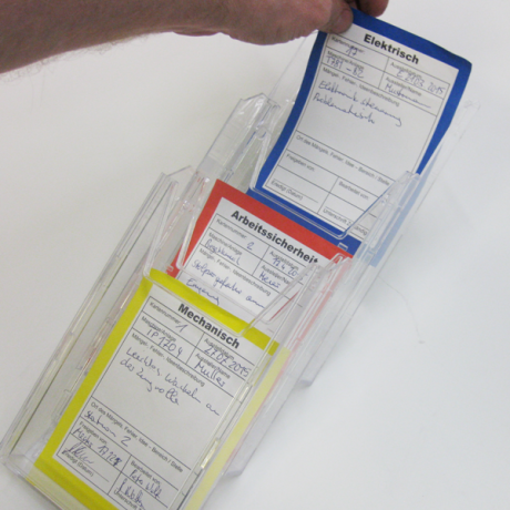 Der Kartenhängebox A6 3x ist für alle Karten im A6-Format geeignet