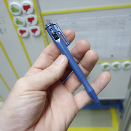 Kugelschreiber Detekt Hang vor der Shopfloortafel